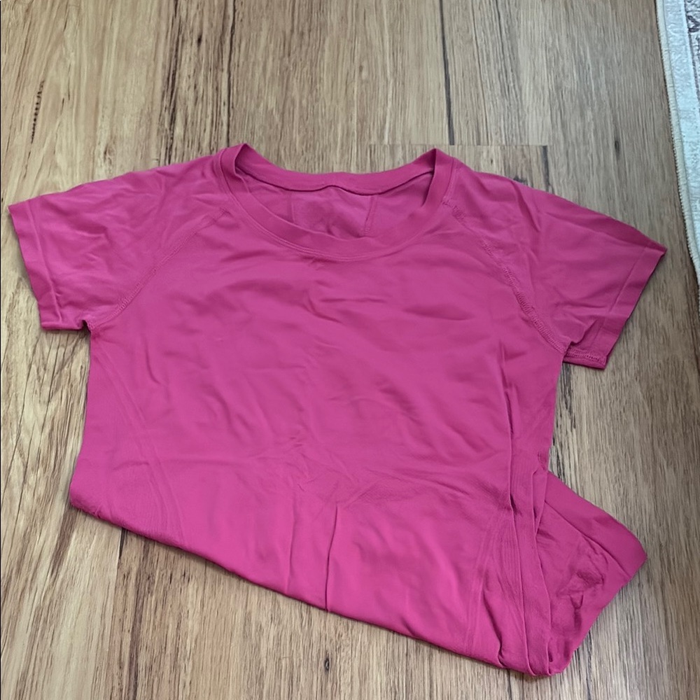 Athleta womens momentum seamless tee size s pink